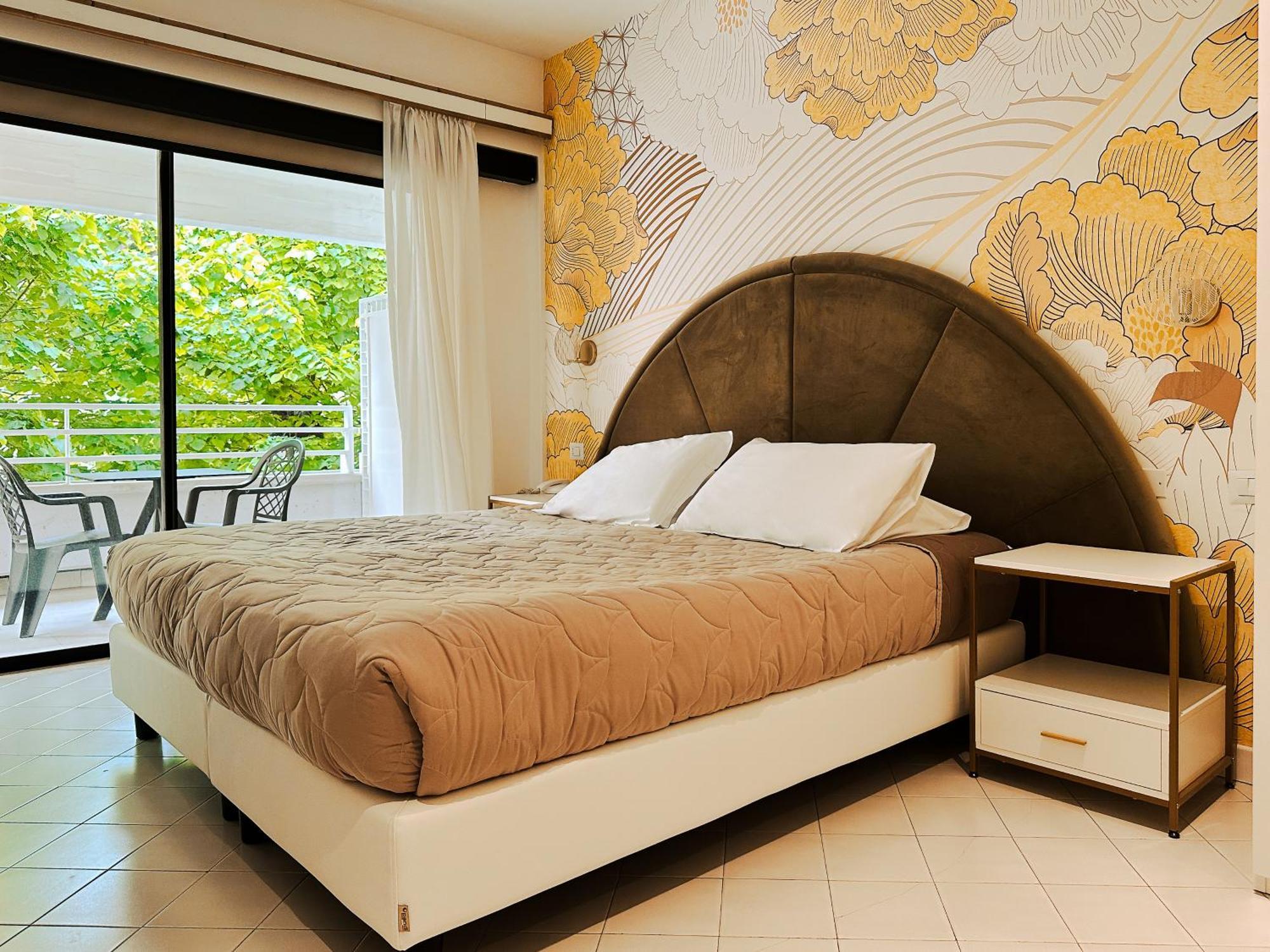 Hotel President - Vintage Hotel in centro Riccione Esterno foto